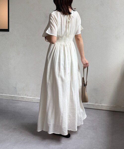 Thevon（ゼボン）の「テープ刺繍ピンタックレースワンピース（ワンピース・レディース・グリーン/ブラック/アイボリー・FREE）」の5枚目の写真