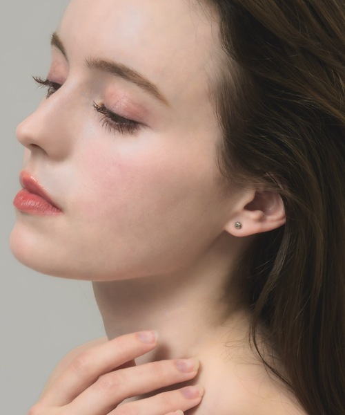 muku(ムク)の「PIERCE/MNI SHELL(ピアス(両耳用)・レディース・シルバー/ゴールド・FREE)」の13枚目の写真