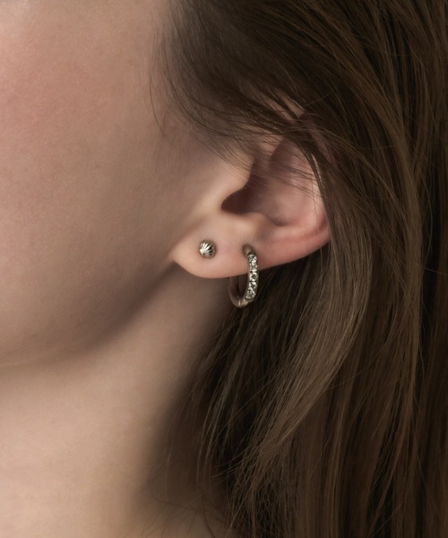 muku(ムク)の「PIERCE/MNI SHELL(ピアス(両耳用)・レディース・シルバー/ゴールド・FREE)」の14枚目の写真