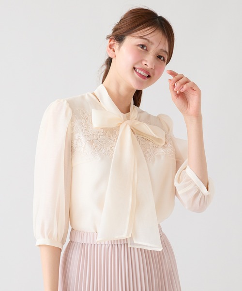 Rose Tiara（ローズティアラ）の「3Dレースリボンブラウス（シャツ/ブラウス・レディース・ピンク/オフホワイト/ブラック・38/46/42）」の15枚目の写真