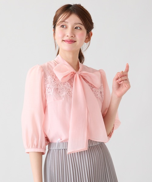 Rose Tiara（ローズティアラ）の「3Dレースリボンブラウス（シャツ/ブラウス・レディース・ピンク/オフホワイト/ブラック・38/46/42）」の6枚目の写真