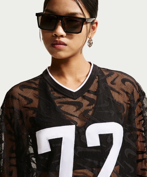 NIKE(ナイキ)の「NIKE AS W NK CHILL WVN LACE JERSEY / ナイキ ウィメンズ チル ウーヴン レース ジャージー 【SP】(ジャージ・レディース・ブラック・L/M/S)」の2枚目の写真
