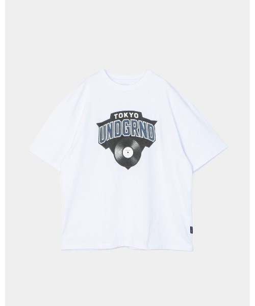 APPLEBUM(アップルバム)の「TOKYO UNDGRND T-shirt(Tシャツ/カットソー・メンズ・ホワイト/ブラック・MEDIUM/LARGE/X-LARGE/XX-LARGE)」の1枚目の写真