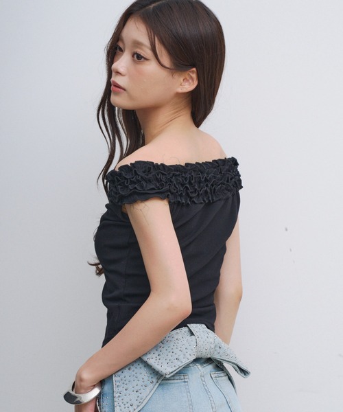HEIREN(ヘイレーン)の「フリルオフショルトップス(Tシャツ/カットソー・レディース・ホワイト/ブラック・FREE)」の18枚目の写真