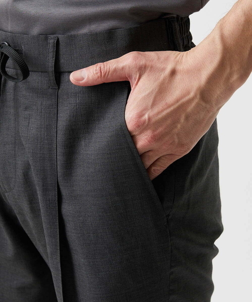 MICHEL KLEIN HOMME (ミッシェルクランオム)の「【セットアップ】ワンタックイージーショートパンツ(その他パンツ・メンズ・ダークグレー/パープル・MEDIUM/LARGE/X-LARGE)」の7枚目の写真