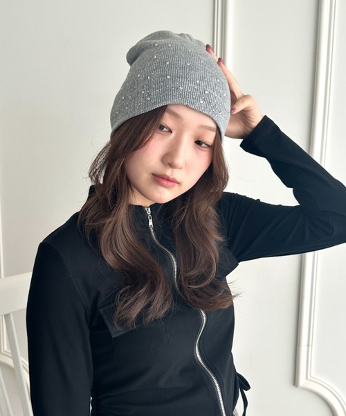 CLEA(クレア)の「ラインストーンビジュー付きニット帽(ニットキャップ/ビーニー・レディース・ブラック/ベージュ/ホワイト/グレー・FREE)」の17枚目の写真