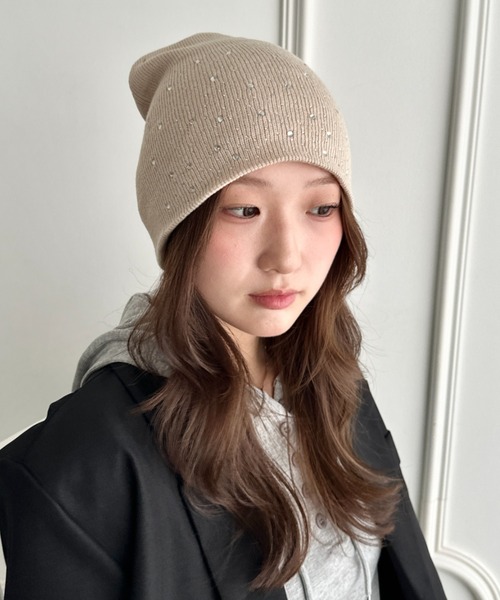 CLEA(クレア)の「ラインストーンビジュー付きニット帽(ニットキャップ/ビーニー・レディース・ブラック/ベージュ/ホワイト/グレー・FREE)」の20枚目の写真