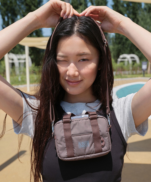MARITHE + FRANCOIS GIRBAUD(マリテフランソワジルボー)の「【LeSportsac×MARITHE + FRANCOIS GIRBAUD】MFG MICRO BAG MFGブラウン(ショルダーバッグ・レディース・ブラウン・FREE)」の1枚目の写真