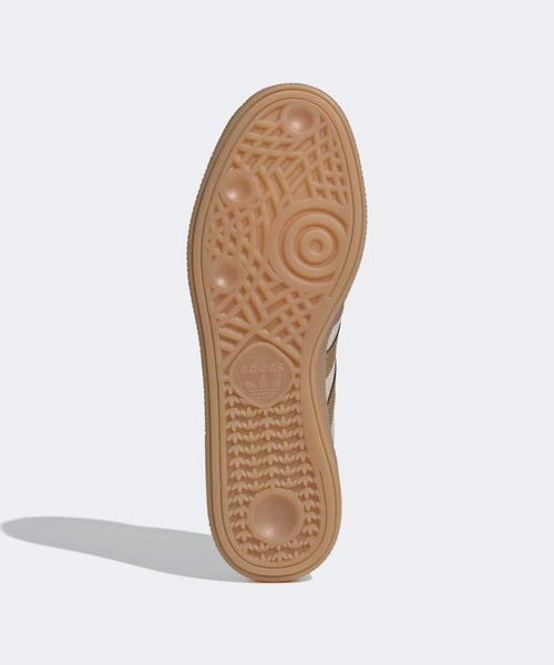 adidas（アディダス）の「ハンドボール [Handball Spezial Shoes] スニーカー / アディダスオリジナルス adidas Originals（スニーカー・メンズ・ベージュ・22.0cm/22.5cm/23.0cm/23.5cm/24.0cm/24.5cm/25.0cm/25.5cm/26.0cm/26.5cm/27.0cm/27.5cm/28.0cm/28.5cm/29.0cm）」の4枚目の写真