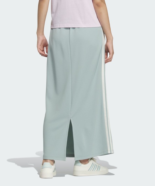 adidas(アディダス)の「スリーストライプス DK アイライン スカート / アディダス adidas(スカート・レディース・グリーン・XX-LARGE/LARGE/MEDIUM/SMALL/X-LARGE)」の2枚目の写真