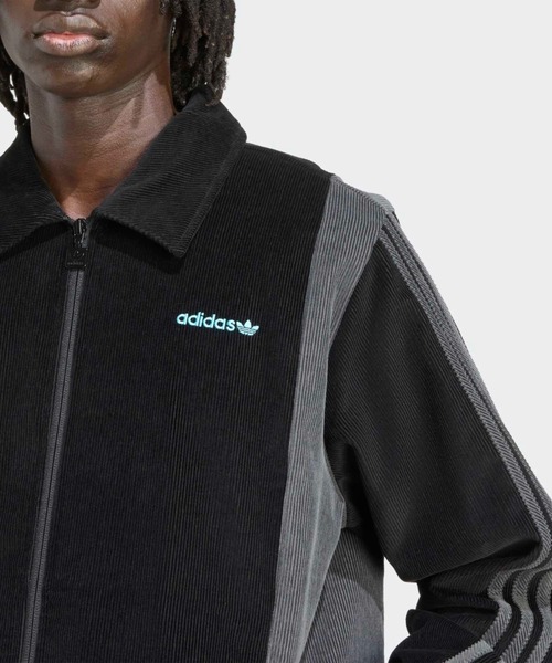 adidas(アディダス)の「プロ トラックトップ / ジャージ / トラックジャケット / アディダスオリジナルス adidas Originals(ジャージ・メンズ・ブラック・3XL/XX-LARGE/LARGE/X-LARGE/X-SMALL/SMALL/MEDIUM)」の5枚目の写真