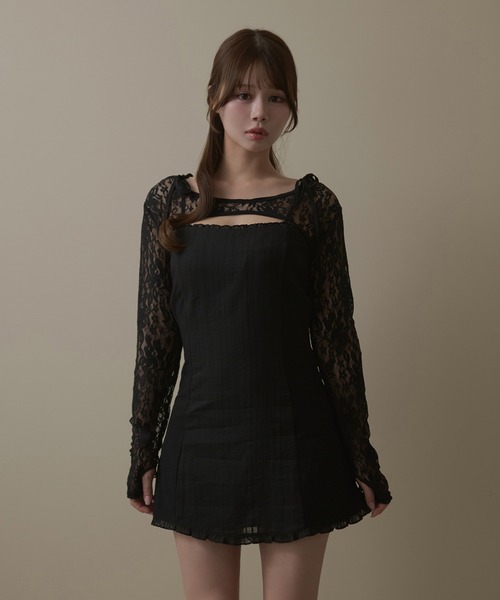 M DOLLY（エムドリー）の「Petite frill daisy mini dress / プチフリルデイジーミニドレス（ワンピース・レディース・ホワイト/ブラック・FREE）」の2枚目の写真