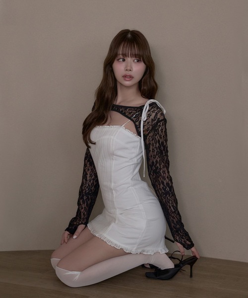 M DOLLY（エムドリー）の「Petite frill daisy mini dress / プチフリルデイジーミニドレス（ワンピース・レディース・ホワイト/ブラック・FREE）」の8枚目の写真