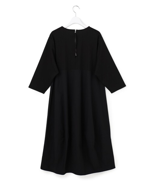 J.PRESS YORK STREET(ジェイプレスヨークストリート)の「【WOMEN】ファブリックコンビワンピース(ワンピース・レディース・ブラック系・F)」の2枚目の写真