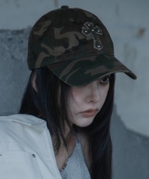 VACANCY（ヴァカンシー）の「クロススタッズデザインキャップ（キャップ）」