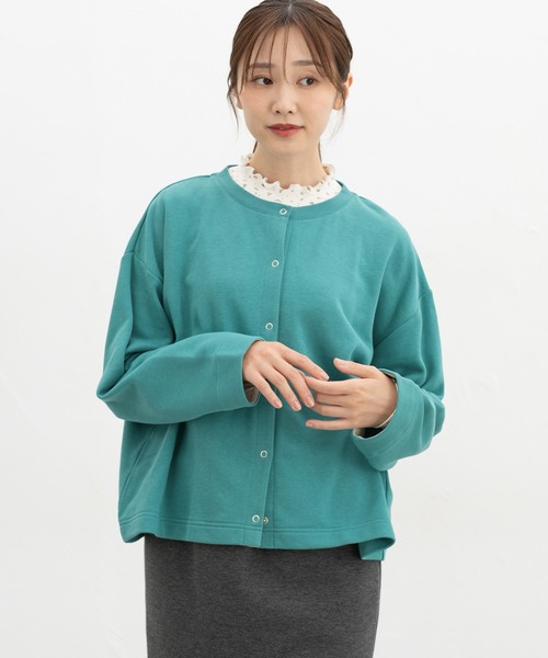 Honeys(ハニーズ)の「配色クルーネックカーデ(カーディガン/ボレロ・レディース・ヘザーチャコール/レンガ/グリーン/ブラック/アイボリー・F)」の4枚目の写真