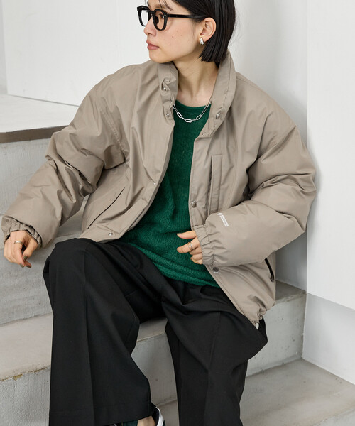 FREAK'S STORE（フリークスストア）の「＋Phenix × FREAK'S STORE/プラスフェニックス 別注 GORE-TEX WINDSTOPPER SNAP DOWN/ゴアテックス ウィンドストッパー スナップダウン（ダウンジャケット/コート・レディース・ベージュ/ブラック/オフホワイト・LARGE/MEDIUM/SMALL）」の7枚目の写真