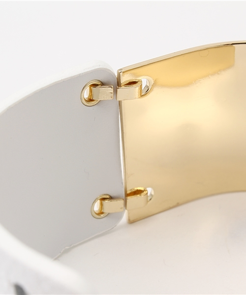 Rouge vif（ルージュヴィフ）の「ﾚｻﾞｰｺﾝﾋﾞ太ﾊﾞﾝｸﾞﾙ（バングル/リストバンド・レディース・ブラック/ホワイト・FREE）」の6枚目の写真