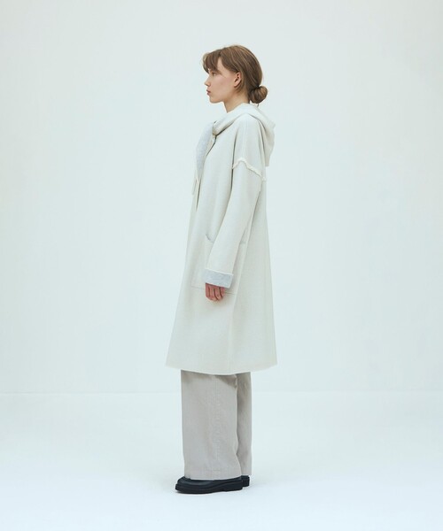 GALERIE VIE(ギャルリー ヴィー)の「モンゴルカシミヤ フーデッドニットコート(その他アウター・レディース・ホワイト/キャメル・FREE)」の4枚目の写真