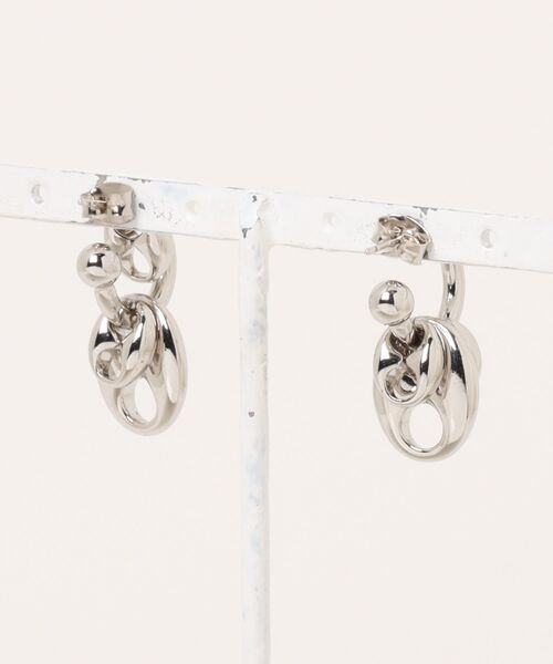 JUSTINE CLENQUET(ジュスティーヌクランケ)の「JUSTINE CLENQUET/ジュスティーヌ・クランケ/AKARI EARRINGS(イヤリング・レディース・ブラック系その他2・F)」の2枚目の写真