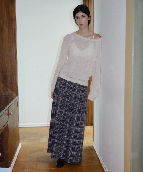 EN OR(エンオール)の「CHECK YOKE LONG SKIRT - NAVY(スカート・レディース・その他・MEDIUM/SMALL)」の1枚目の写真