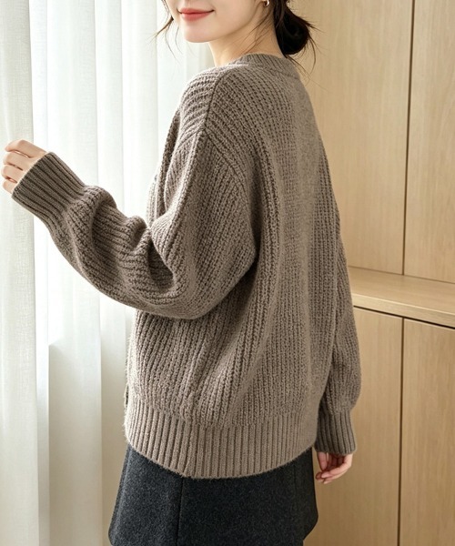 LEMOA(レモア)の「畦編みローゲージ長袖ニットカーディガン(カーディガン/ボレロ・レディース・ブラウン・FREE)」の10枚目の写真
