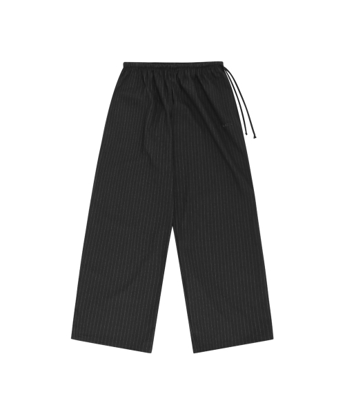 LAZYZ（レイジジ）の「ピンストライプ ウエストゴムパンツ（3カラー）（その他パンツ・レディース・ネイビー/チャコール/ブラック系・F）」の6枚目の写真