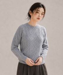 オーバーサイズケーブルニットプルオーバー