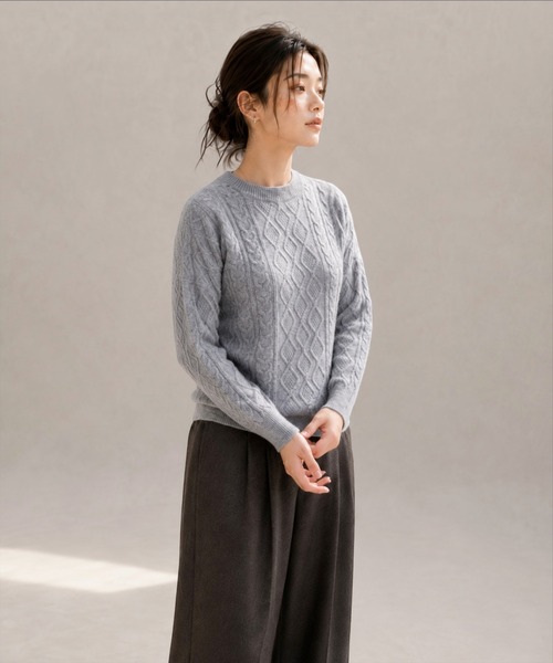 United store(ユナイテッドストア)の「オーバーサイズケーブルニットプルオーバー(ニット/セーター・レディース・グレー/ブラック・FREE)」の9枚目の写真