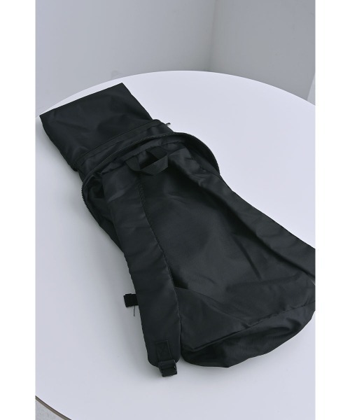 marjour(マージュール)の「PACKABLE LIGHT BACKPACK(バックパック/リュック・レディース・ブラック・FREE)」の8枚目の写真