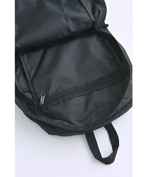 marjour(マージュール)の「PACKABLE LIGHT BACKPACK(バックパック/リュック・レディース・ブラック・FREE)」の17枚目の写真
