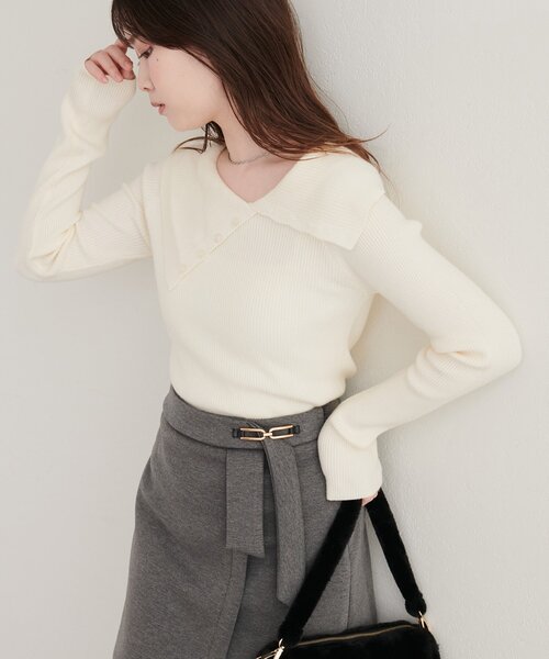 natural couture（ナチュラルクチュール）の「アシメカラーオフショルニット（ニット/セーター・レディース・ネイビー/ボルドー/チャコールグレー/ブルー/グレイッシュベージュ/アイボリー・FREE）」の8枚目の写真