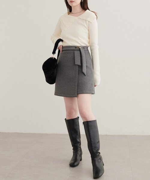 natural couture（ナチュラルクチュール）の「アシメカラーオフショルニット（ニット/セーター・レディース・ネイビー/ボルドー/チャコールグレー/ブルー/グレイッシュベージュ/アイボリー・FREE）」の10枚目の写真