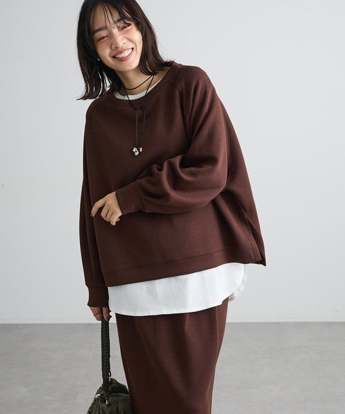 Green Parks(グリーンパークス)の「【WEB限定】裾ラウンドホワイトインナー(Tシャツ/カットソー・レディース・オフホワイト・MEDIUM/LARGE)」の3枚目の写真