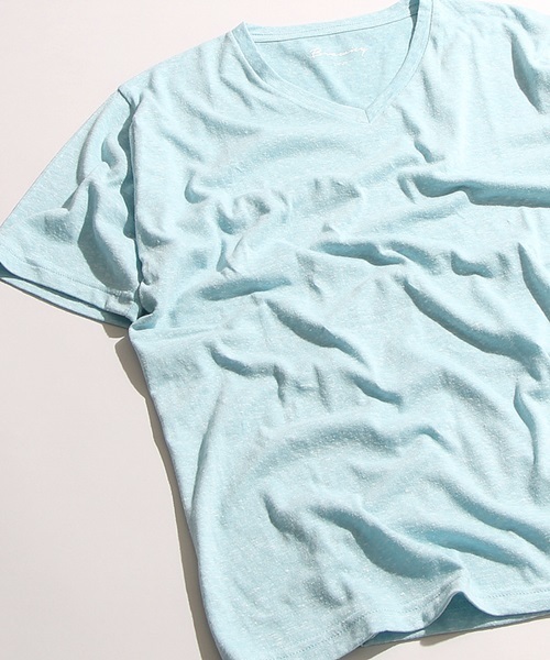 WEGO（ウィゴー）の「WEGO/無地VネックTシャツ（Tシャツ/カットソー・メンズ・ホワイト/サックスブルー/レッド/ライム・SMALL/MEDIUM/LARGE）」の3枚目の写真