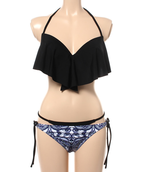 Duras デュラス の Duras デュラス シャインダマスクフレアワイヤーフリル ｔバッグ付きビキニ 水着 13号 ｇカップ用ビキニ 水着 Wear