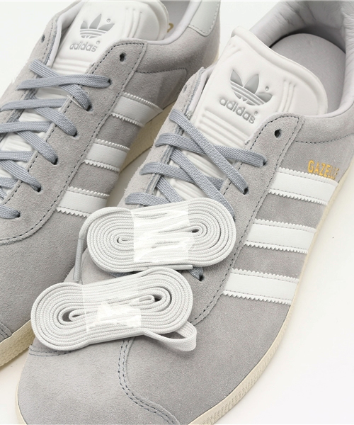 adidas（アディダス）の「オリジナルス ガゼル [GAZELLE]（スニーカー・メンズ・グリーン/ライトグレー/ネイビー/ブラック×ホワイト/レッド・26.0cm/27.0cm/24.0cm/22.0cm/26.5cm/27.5cm/22.5cm/25.5cm/24.5cm/23.5cm/23.0cm/28.0cm/28.5cm/25.0cm/30.0cm/29.0cm/29.5cm）」の14枚目の写真