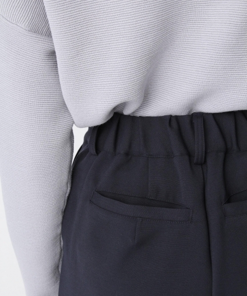 Andemiu(アンデミュウ)の「リボンツキタックワイドパンツ756657(その他パンツ・レディース・インディゴブルー/ネイビー/ライトブルー・SMALL/MEDIUM)」の17枚目の写真