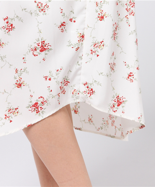 archives（アルシーヴ）の「花柄シャツワンピース（シャツワンピース・レディース・ブラック/オフホワイト/ネイビー・MEDIUM）」の9枚目の写真