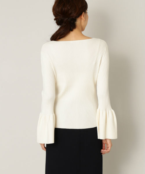 NATURAL BEAUTY BASIC（ナチュラルビューティーベーシック）の「フレアスリーブリブニット（ニット/セーター・レディース・ブラック/ホワイト系その他/レッド・MEDIUM）」の8枚目の写真