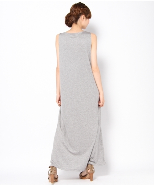 UNITED ARROWS（ユナイテッドアローズ）の「UAC LYO/PONTE MAX OP§（ワンピース・レディース・ブラック/ライトグレー・フリー）」の4枚目の写真