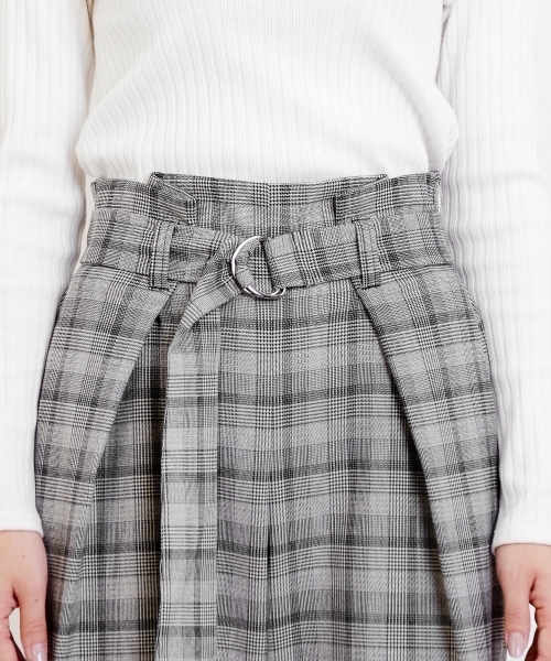 le.coeur blanc(ルクールブラン)の「タックDカンベルトワイドパンツ(その他パンツ・レディース・ライトグレー/ネイビー/ブラック系その他/ブラウン系その他2・SMALL/MEDIUM)」の20枚目の写真