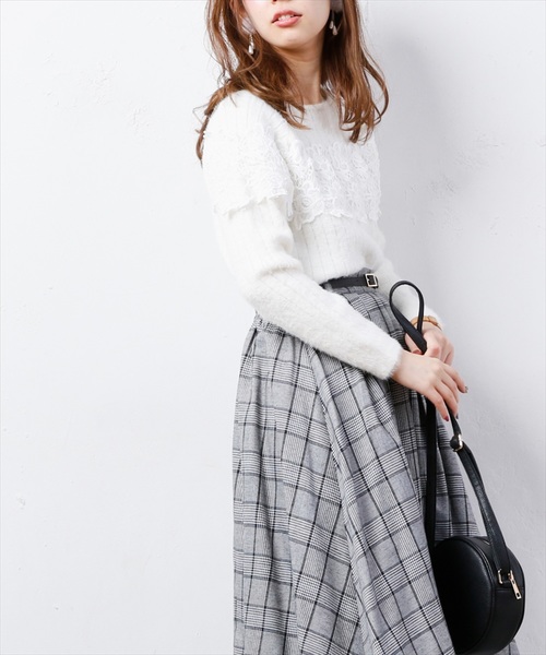 natural couture（ナチュラルクチュール）の「レースフェザーリブニット（ニット/セーター・レディース・オフホワイト/ブラック/グレー/パープル系その他・FREE）」の16枚目の写真