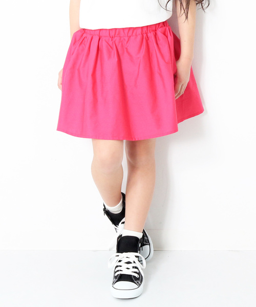 devirock（デビロック）の「インナーパンツ付きミニ丈ボリュームギャザースカート（スカート・キッズ・カーキ/ブラック/ピンク系その他/オレンジ系その他/ベージュ/イエロー系その他/パープル系その他・100cm/130cm/110cm/140cm/150cm/160cm/120cm）」の2枚目の写真