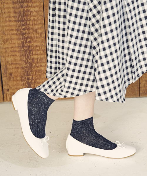 ORiental TRaffic（オリエンタルトラフィック）の「春夏★スクエアバレエシューズ★8113（バレエシューズ・レディース・ピンク/ホワイト/ブラック/ブルー・38/39/42/40/35/37/41/34/36）」の2枚目の写真