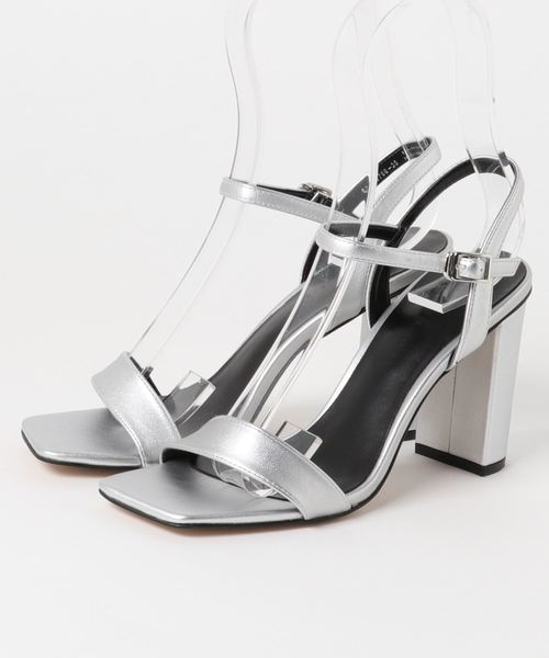 CHARLES & KEITH（チャールズ & キース）の「スクエアトゥ サンダル / SQUARE TOE SANDALS（サンダル・レディース・ブラック/シルバー・25cm/23cm/22.5cm/24.5cm/23.5cm）」の17枚目の写真