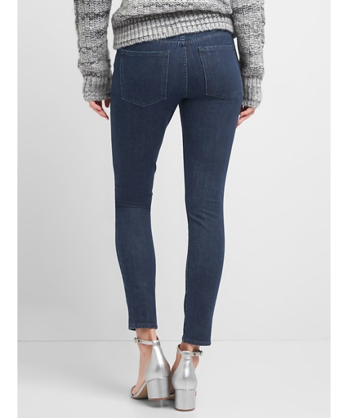 GAP(ギャップ)の「Gap ミッドライズ スーパースリミング トゥルースキニージーンズ(デニムパンツ・レディース・ダークインディゴブルー・23/24/25/26/27/28/29)」の6枚目の写真