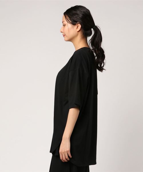 VENCEEXCHANGE（ヴァンスエクスチェンジ）の「スリット入りチュニック（Tシャツ/カットソー・レディース・ホワイト/ブラック/ブルー/ベージュ・M）」の5枚目の写真