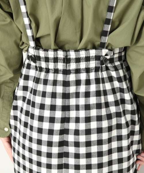 LOWRYS FARM(ローリーズファーム)の「ギンガムタイトロングスカート 803806(スカート・レディース・ブラック/イエロー/レッド・MEDIUM/LARGE)」の4枚目の写真