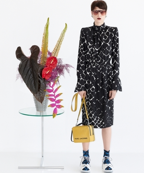 MARC JACOBS(マークジェイコブス)の「THE BOX/ザ ボックス ヴィンテージ バッグ(ショルダーバッグ・レディース・グレー/イエロー系その他/ピンク/パープル系その他・ONE SIZE)」の20枚目の写真